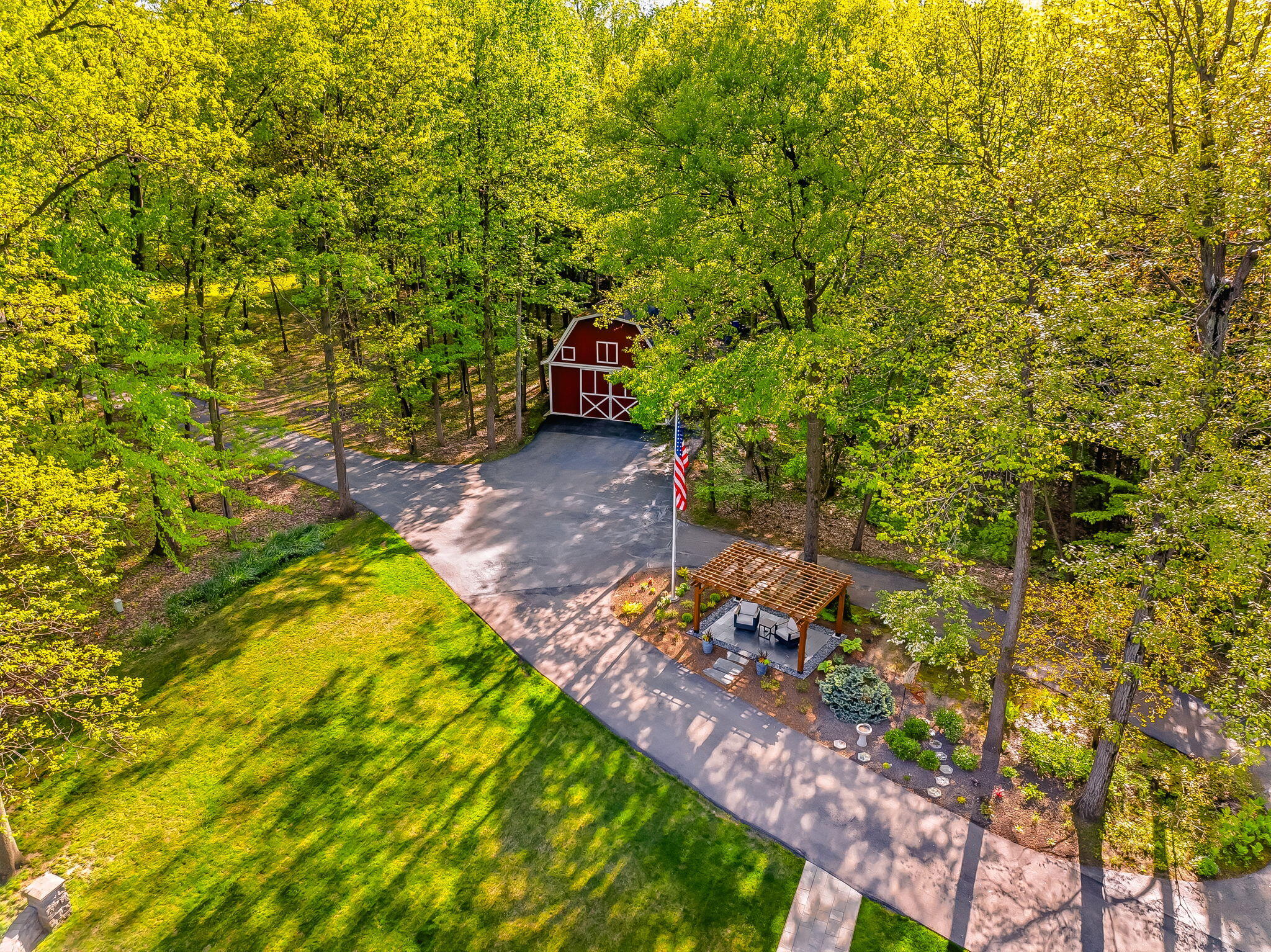 2099 E Clear Lake Road Buchanan MI 49107