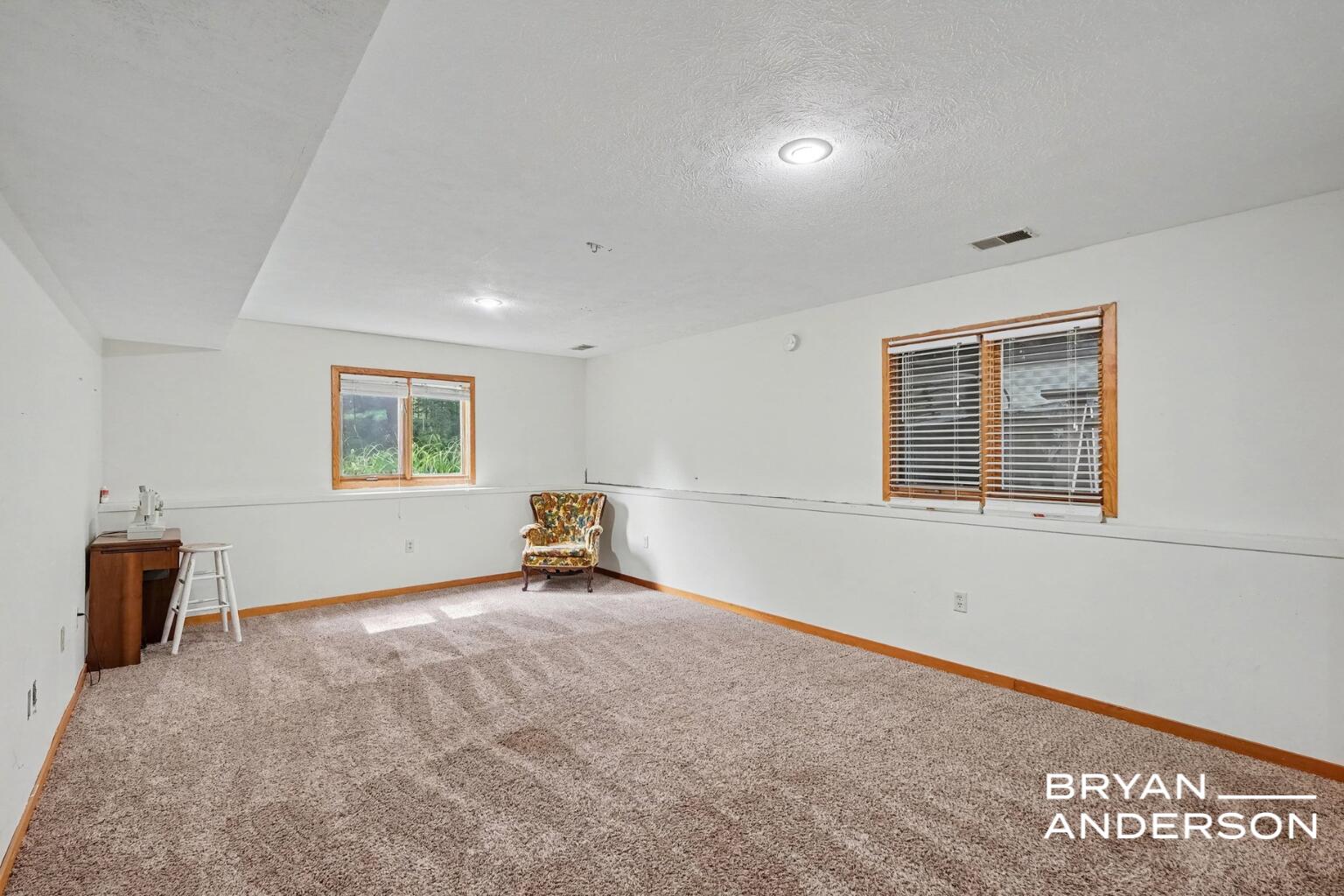 6158 Miramonte Drive NE Rockford MI 49341