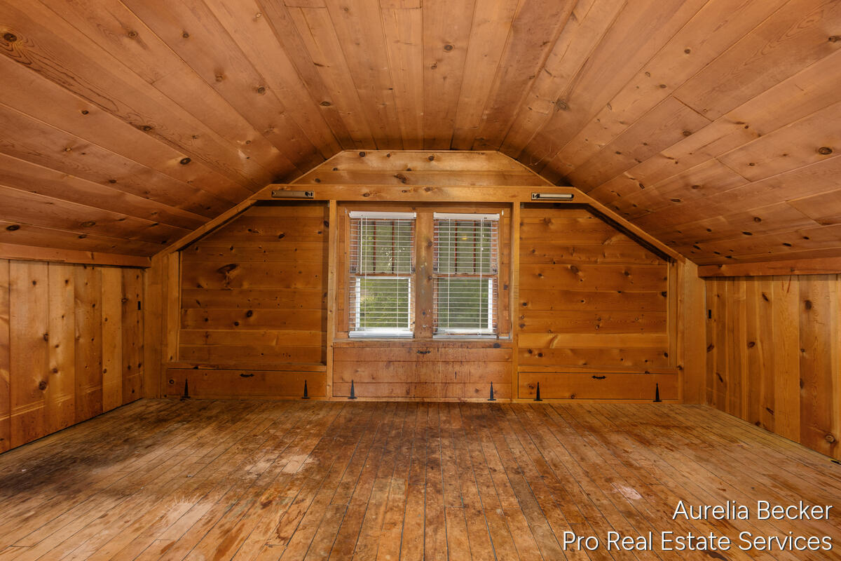 210 44th Street SE Grand Rapids MI 49548