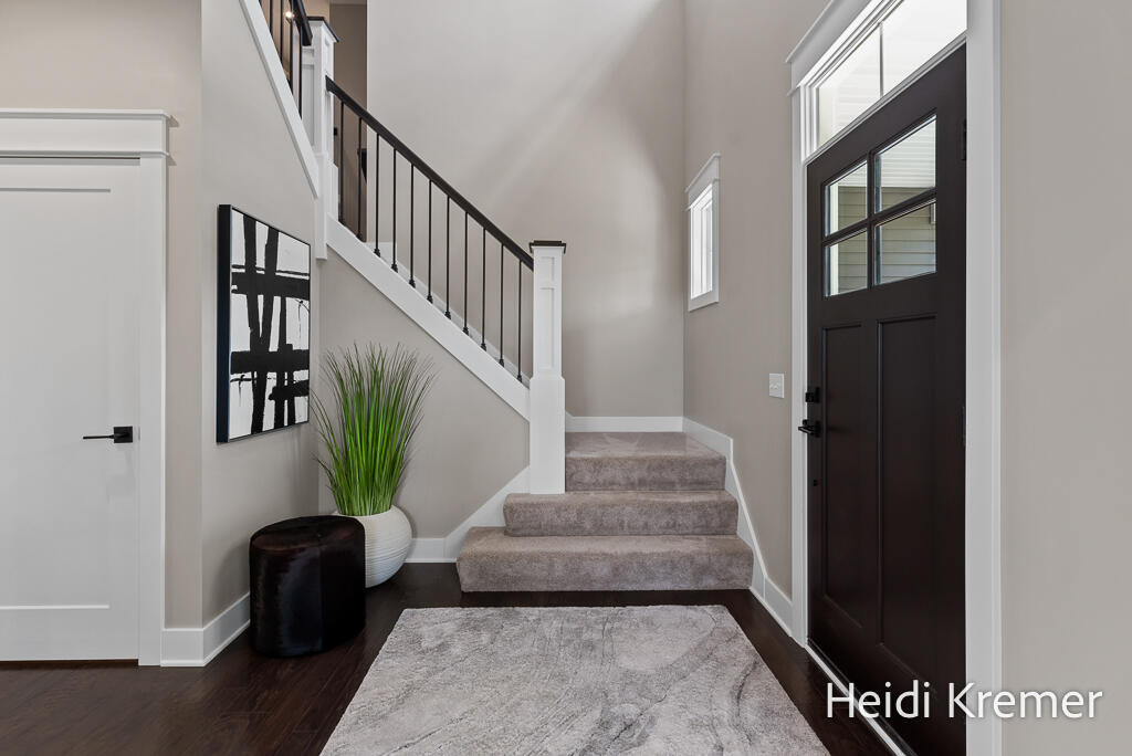 4139 Old Hawk Court NE Grand Rapids MI 49525