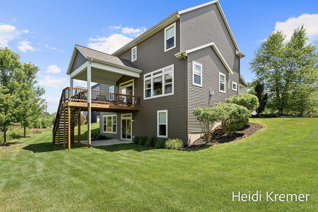 4139 Old Hawk Court NE Grand Rapids MI 49525