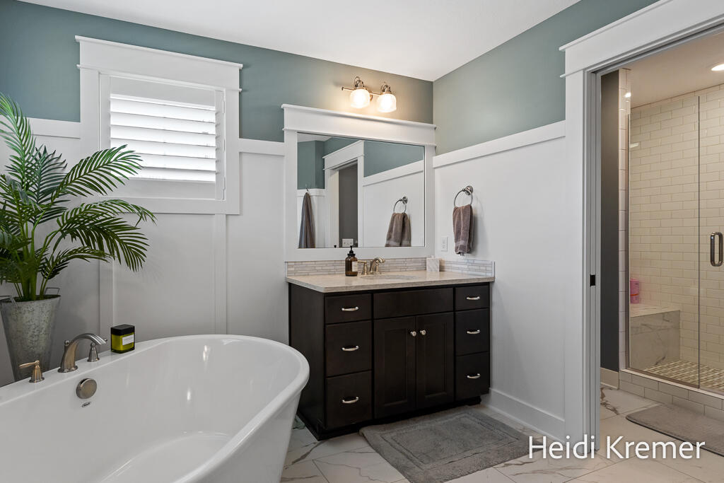 4139 Old Hawk Court NE Grand Rapids MI 49525