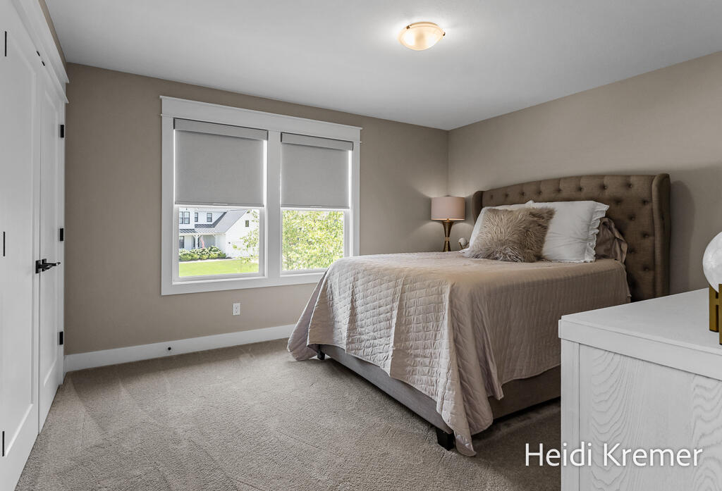 4139 Old Hawk Court NE Grand Rapids MI 49525