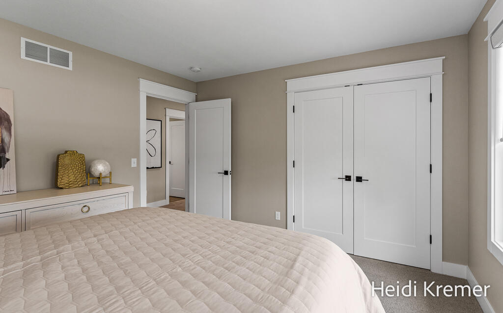 4139 Old Hawk Court NE Grand Rapids MI 49525