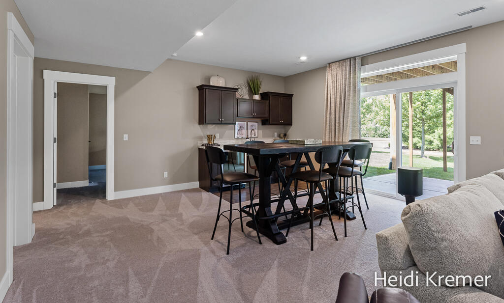 4139 Old Hawk Court NE Grand Rapids MI 49525
