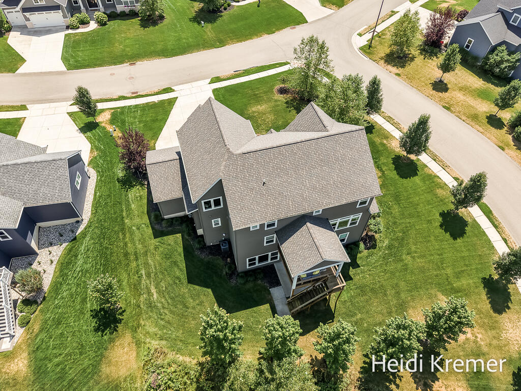 4139 Old Hawk Court NE Grand Rapids MI 49525