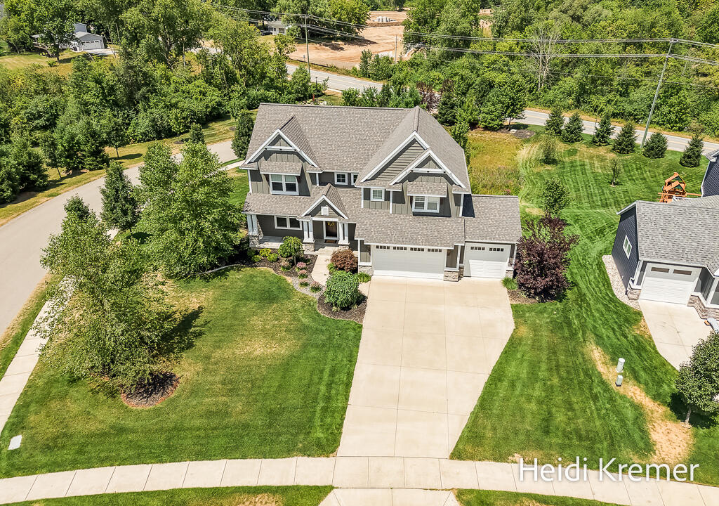 4139 Old Hawk Court NE Grand Rapids MI 49525