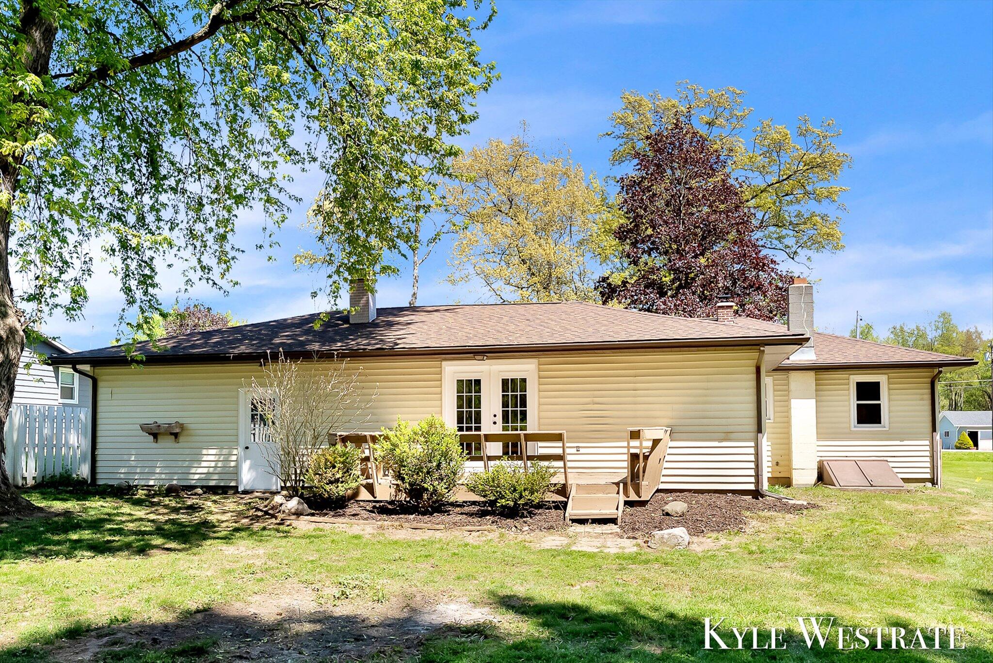 11127 8th Avenue Grand Rapids MI 49534