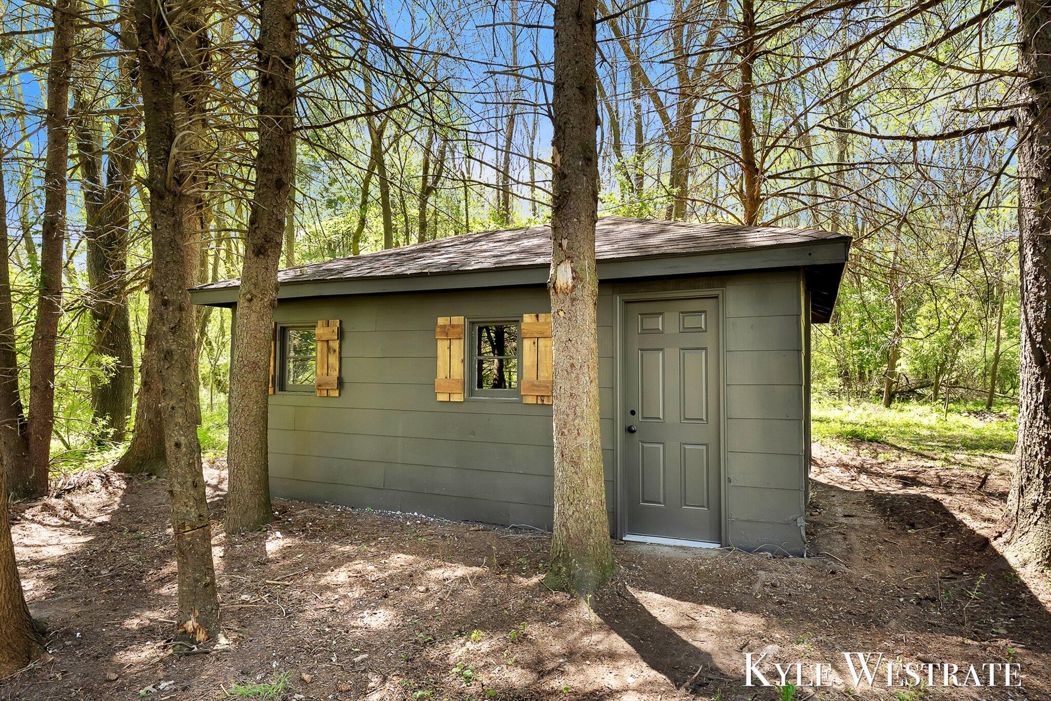 11127 8th Avenue Grand Rapids MI 49534