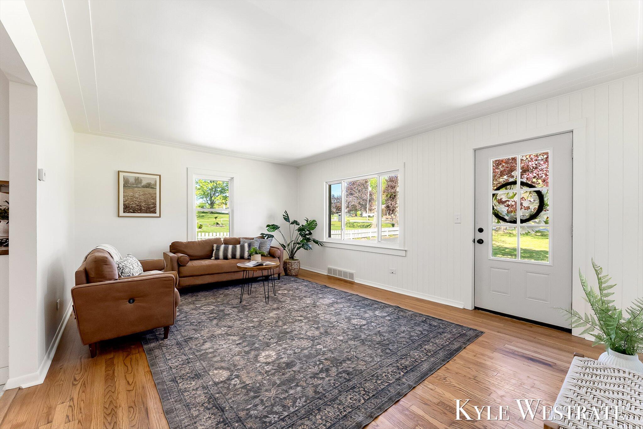 11127 8th Avenue Grand Rapids MI 49534