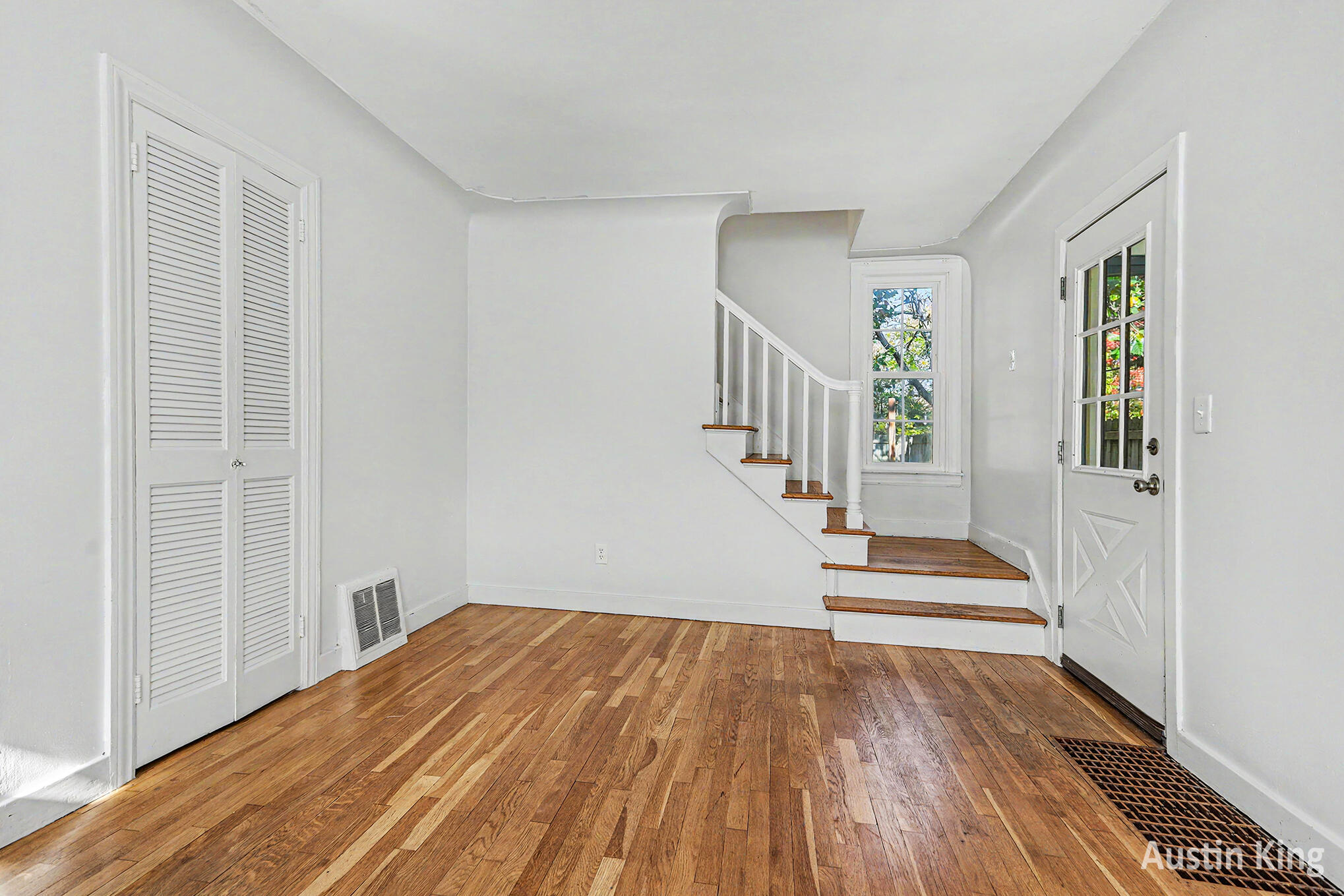 1241 Boston Street SE Grand Rapids MI 49507