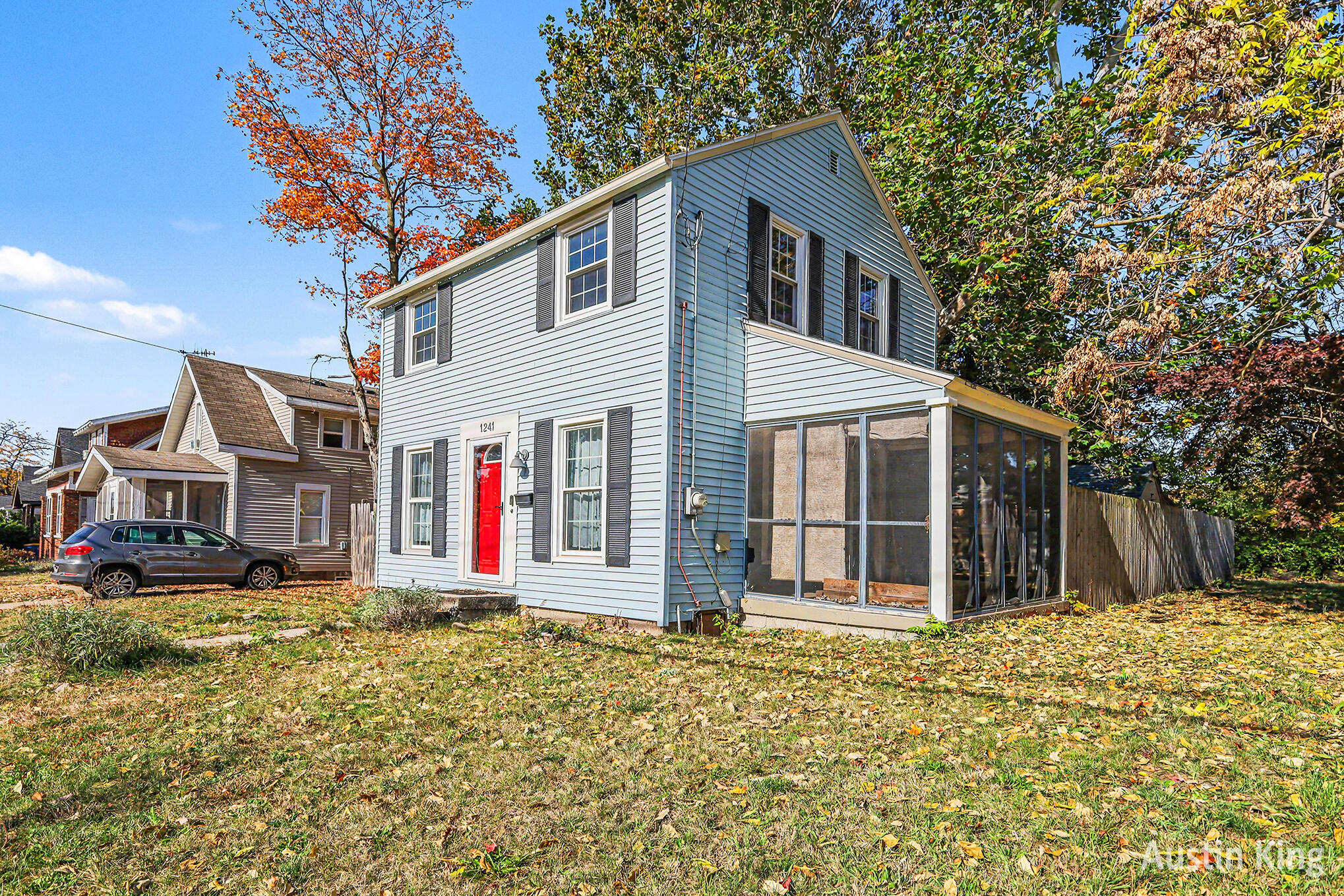 1241 Boston Street SE Grand Rapids MI 49507