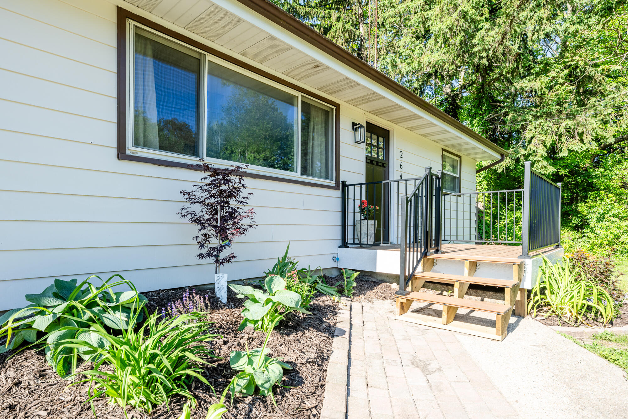 264 Leedy Street Coloma MI 49038