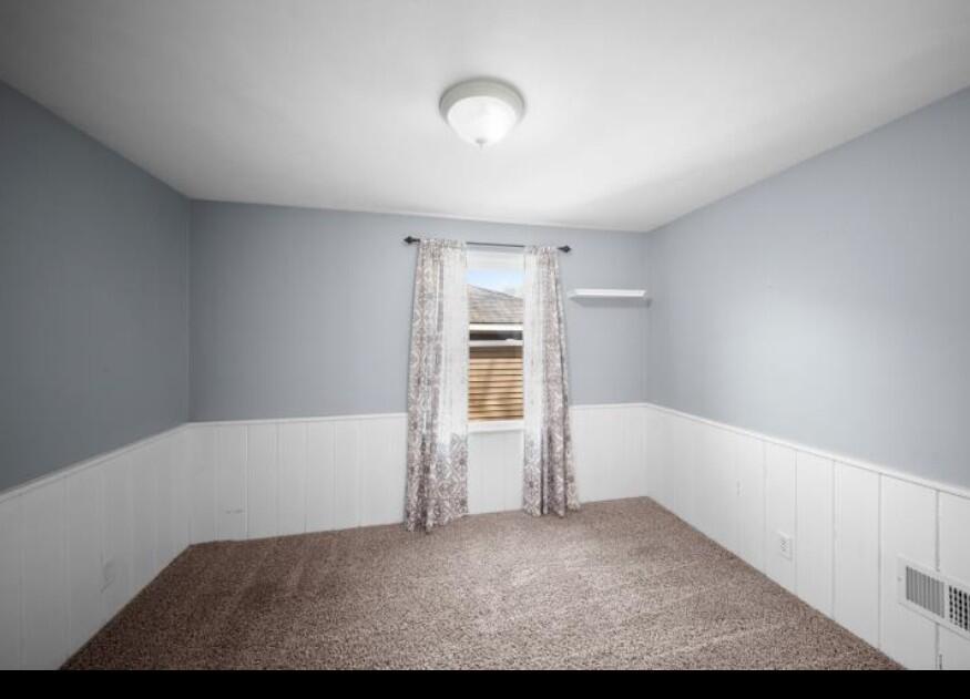 10517 Mary Ann Street Zeeland MI 49464