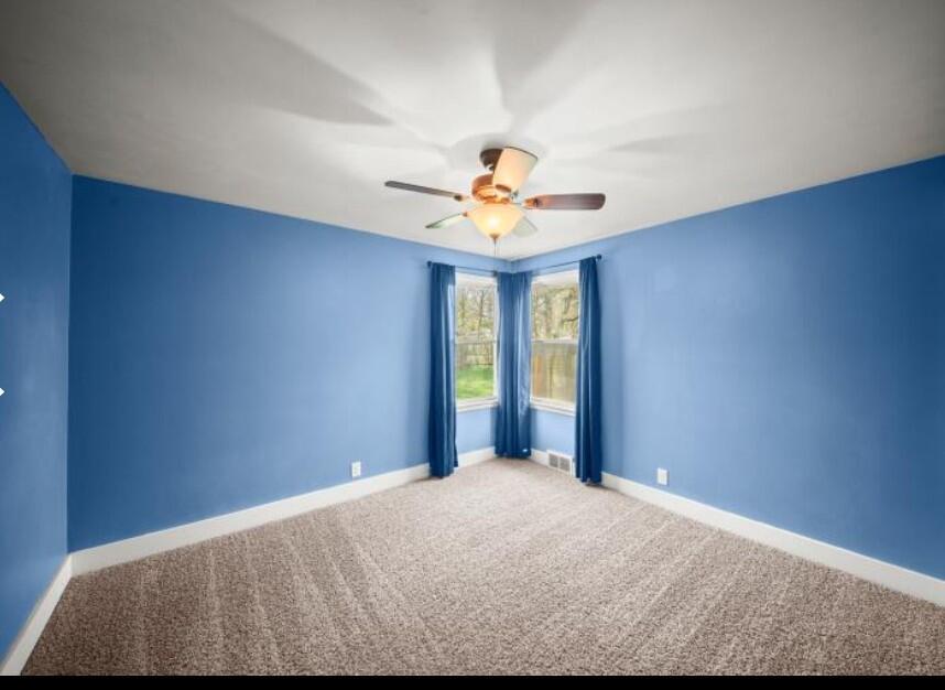 10517 Mary Ann Street Zeeland MI 49464