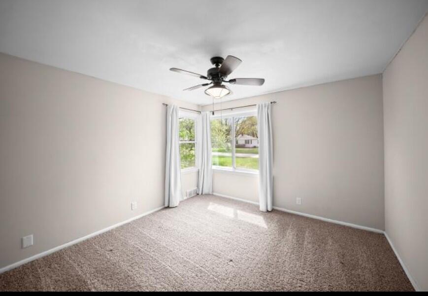 10517 Mary Ann Street Zeeland MI 49464
