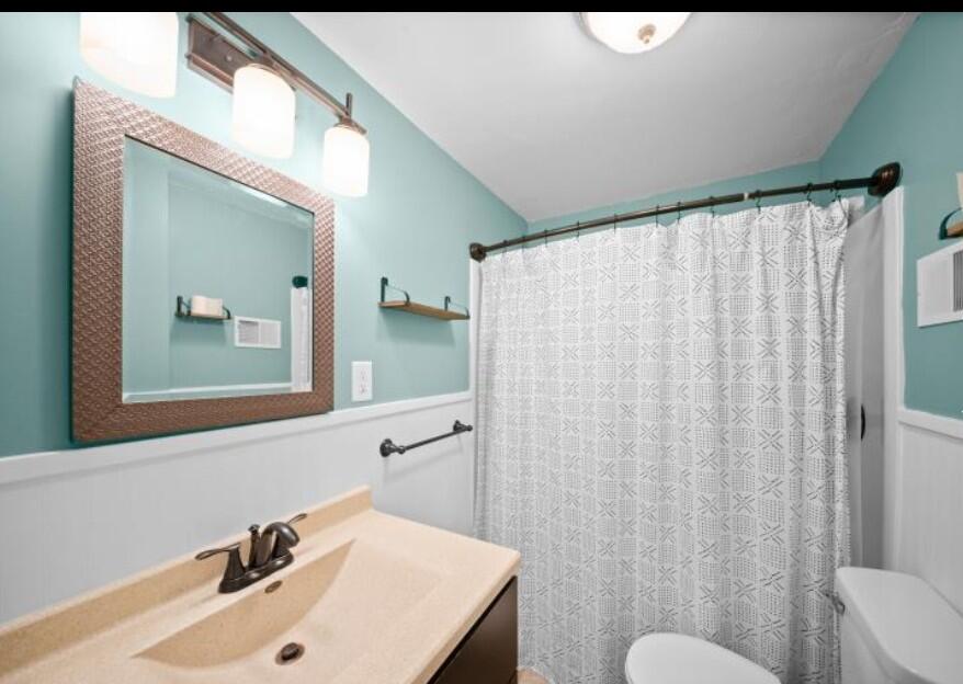 10517 Mary Ann Street Zeeland MI 49464