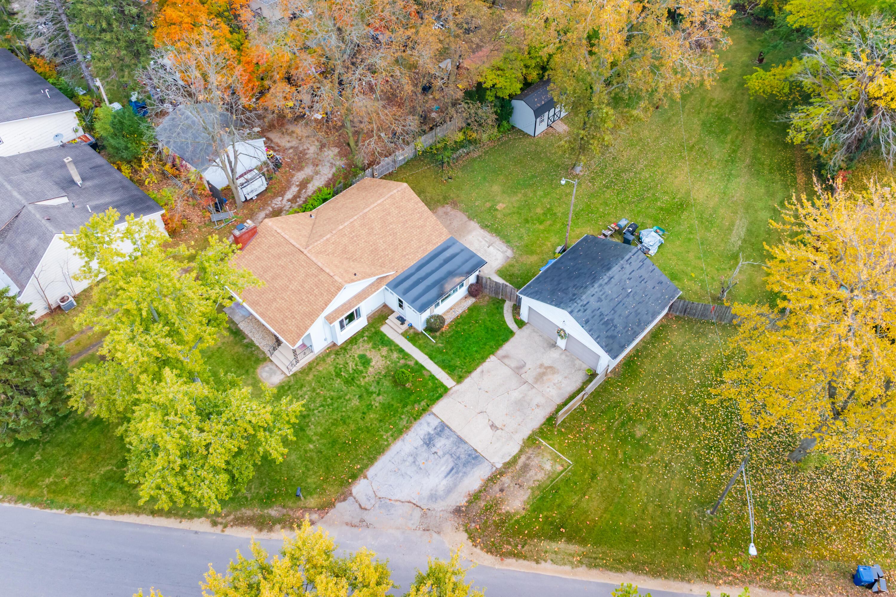 1753 E Ogden Circle Benton Harbor MI 49022