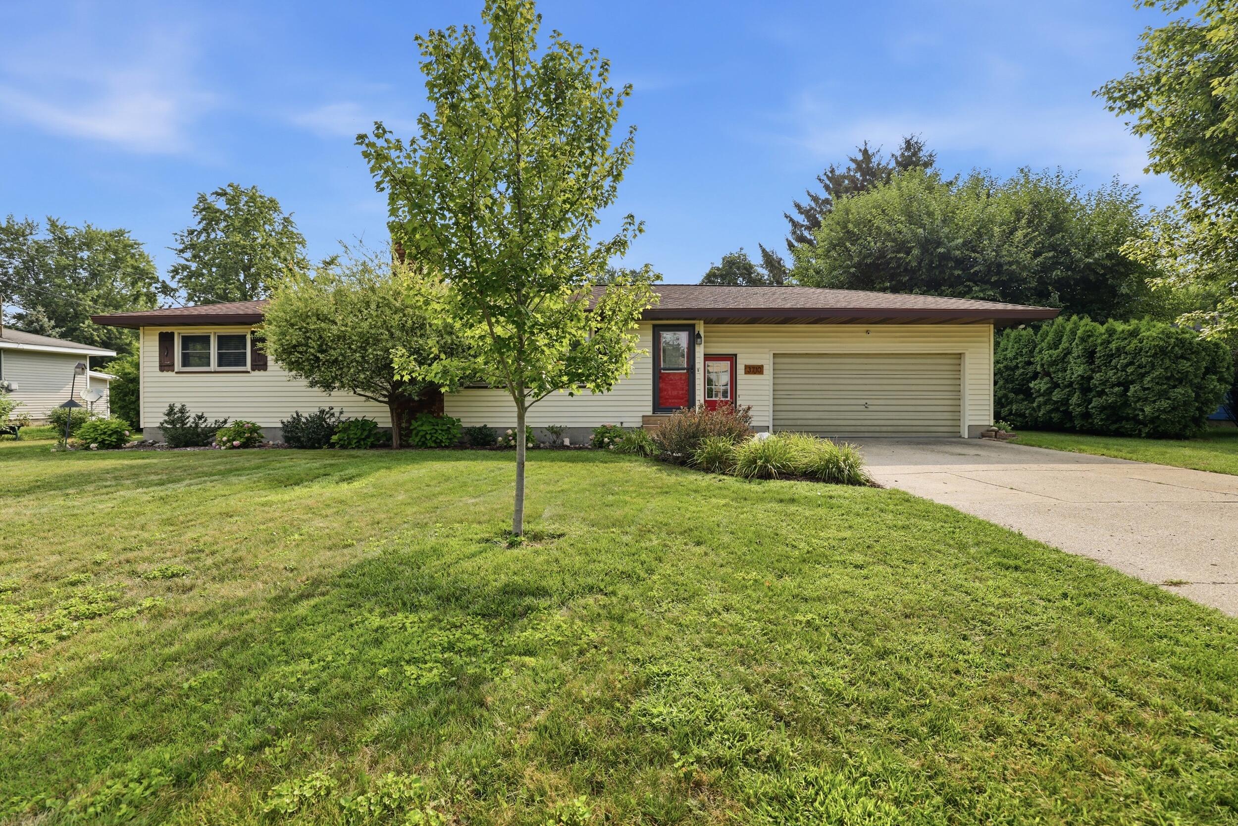 3710 Manning Street Muskegon MI 49444