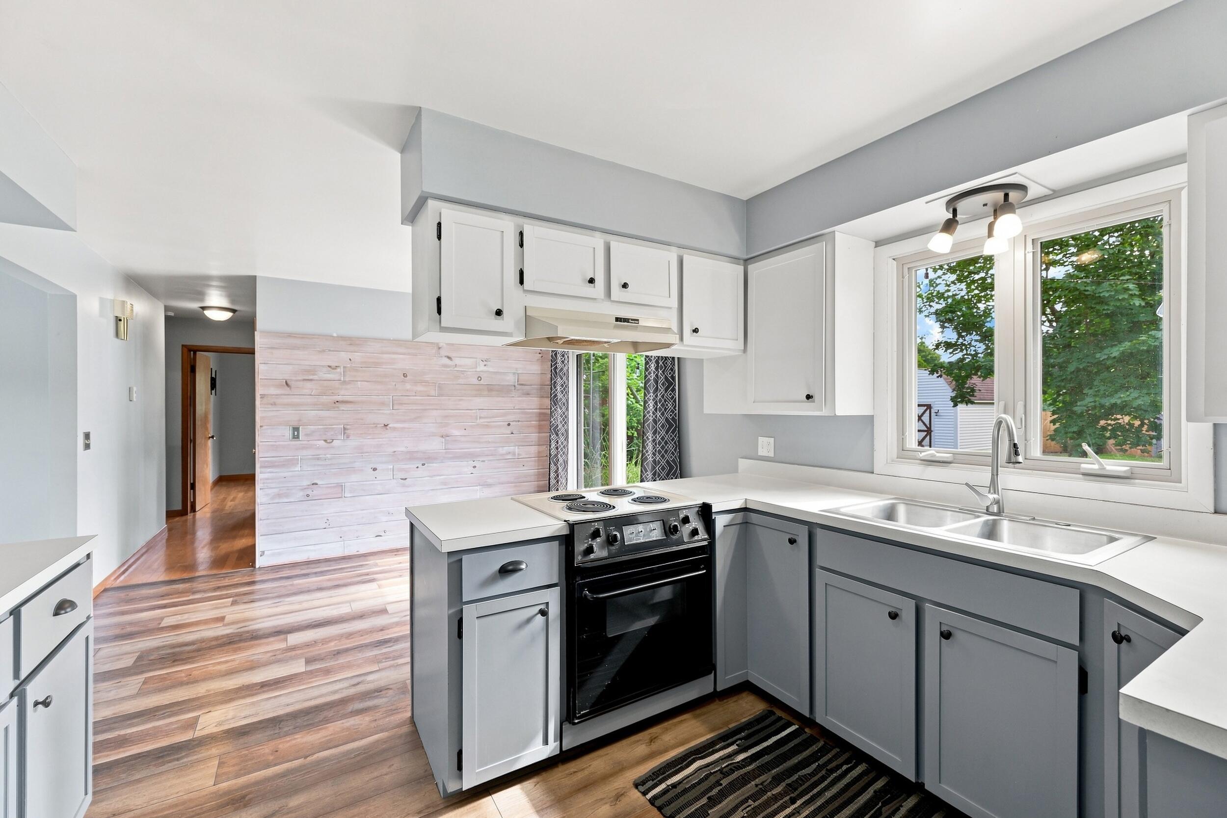 3710 Manning Street Muskegon MI 49444