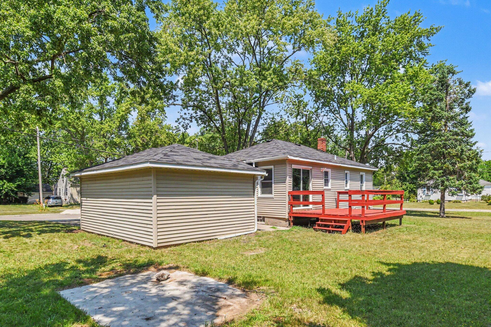 5134 Heyboer Avenue SE Grand Rapids MI 49548