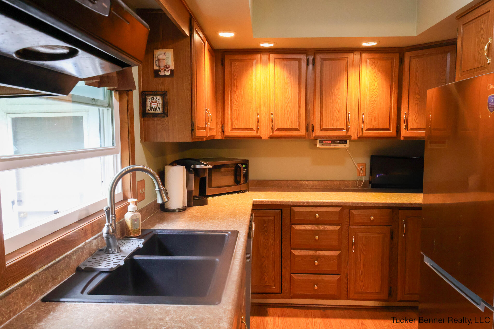 37 S Bear Lake Road Muskegon MI 49445