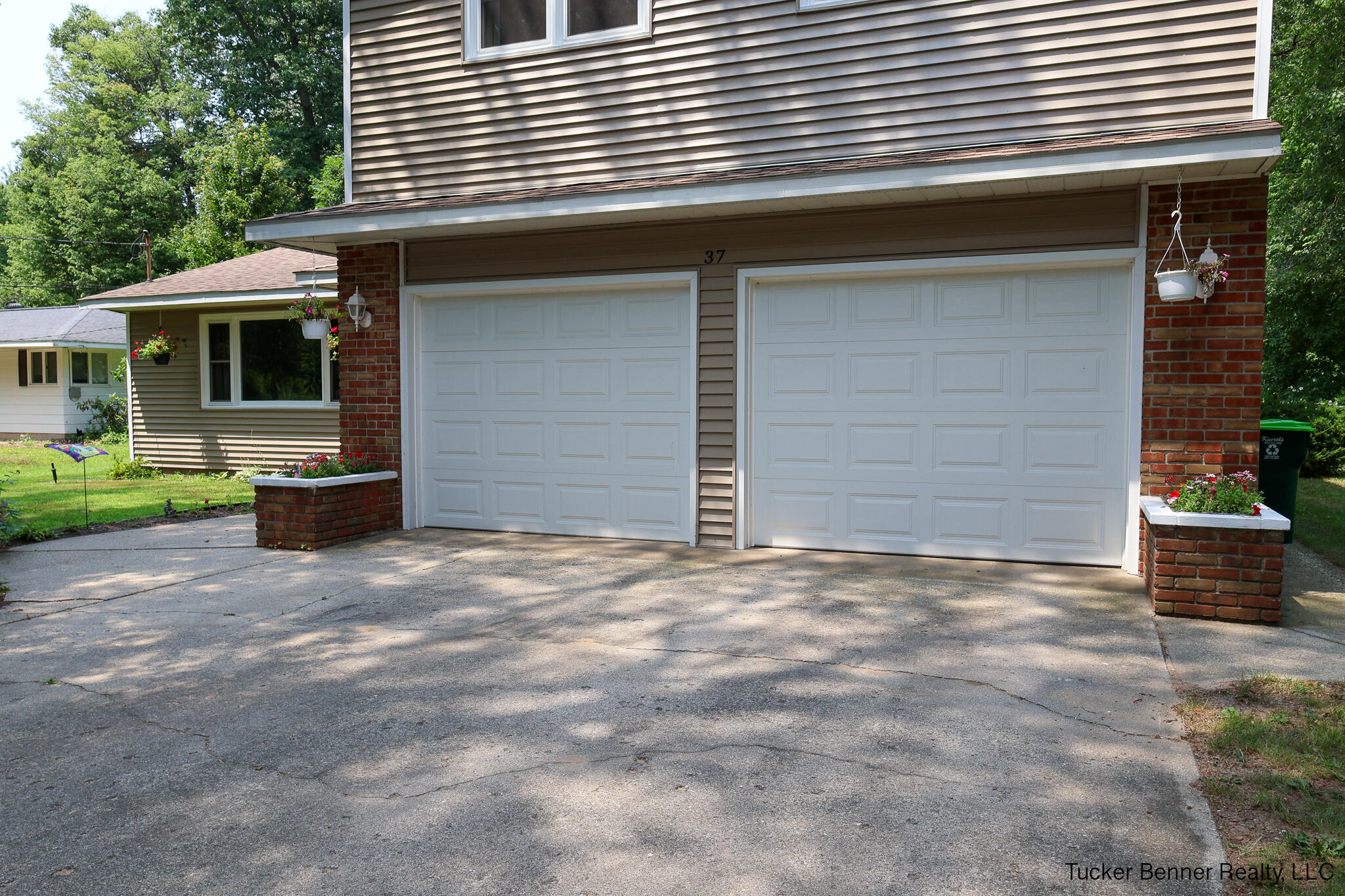 37 S Bear Lake Road Muskegon MI 49445