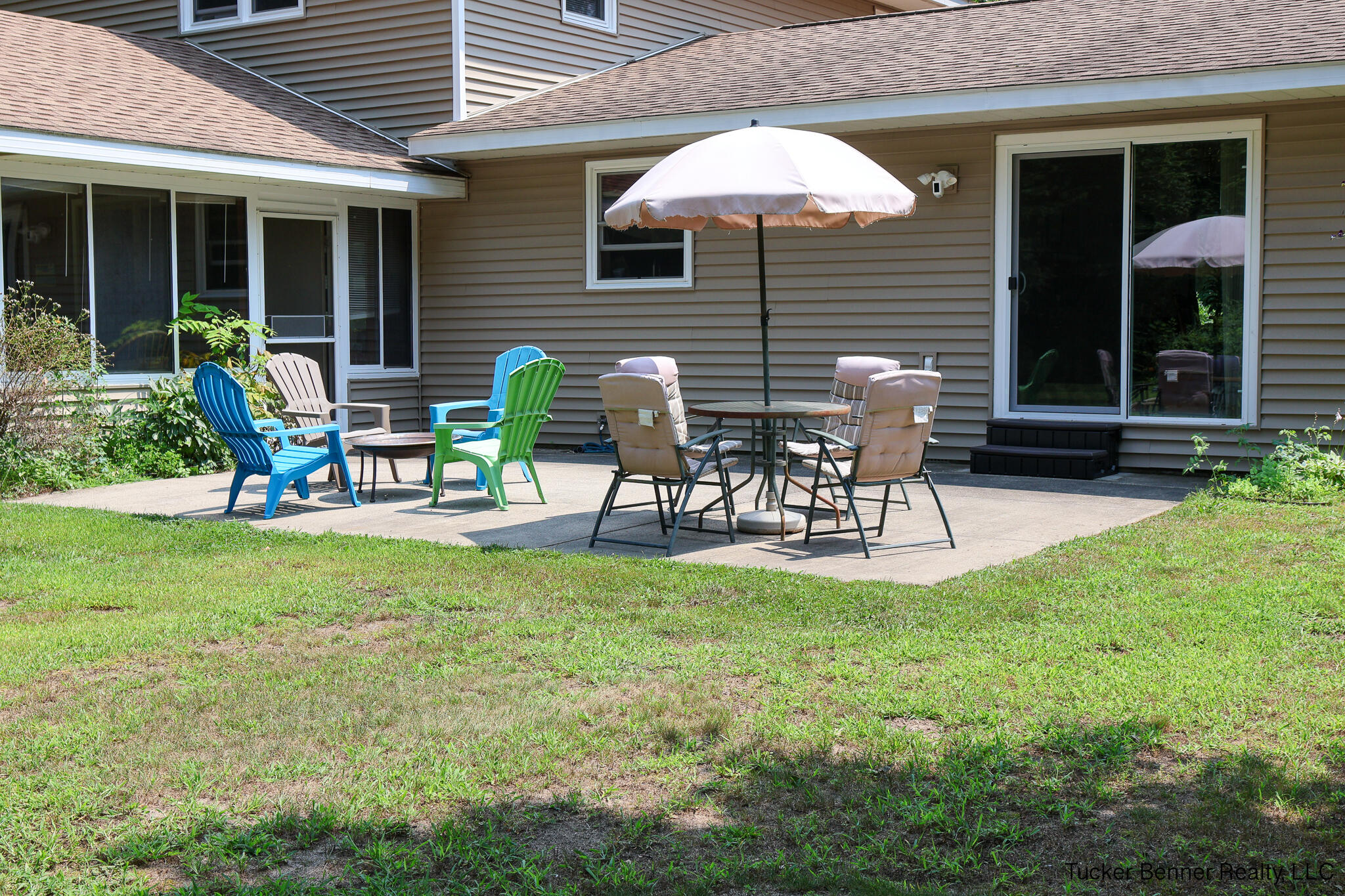 37 S Bear Lake Road Muskegon MI 49445