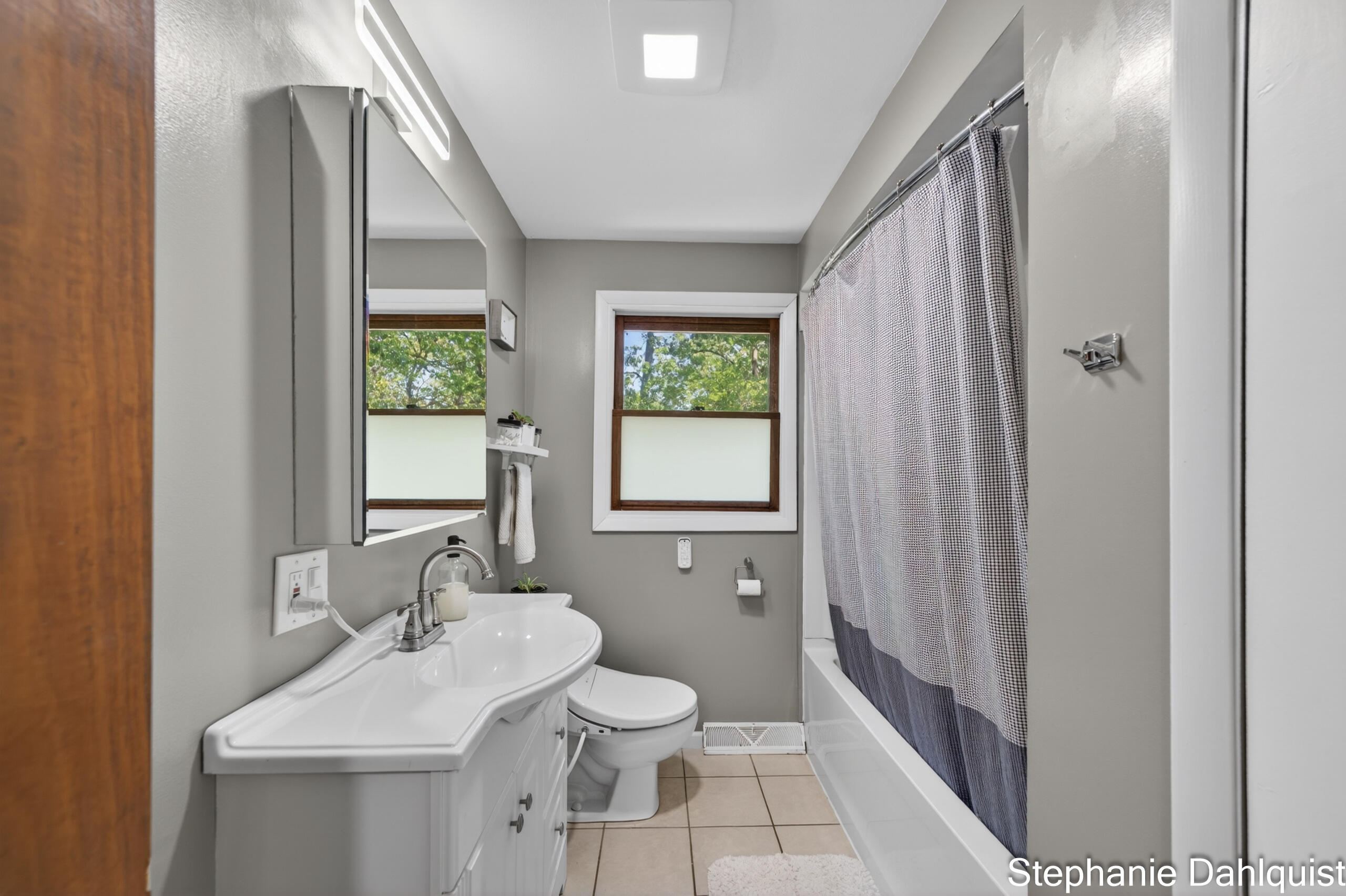 1784 Leif Avenue Muskegon MI 49441