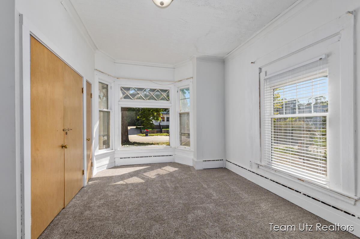 917 Jefferson Avenue SE Grand Rapids MI 49507