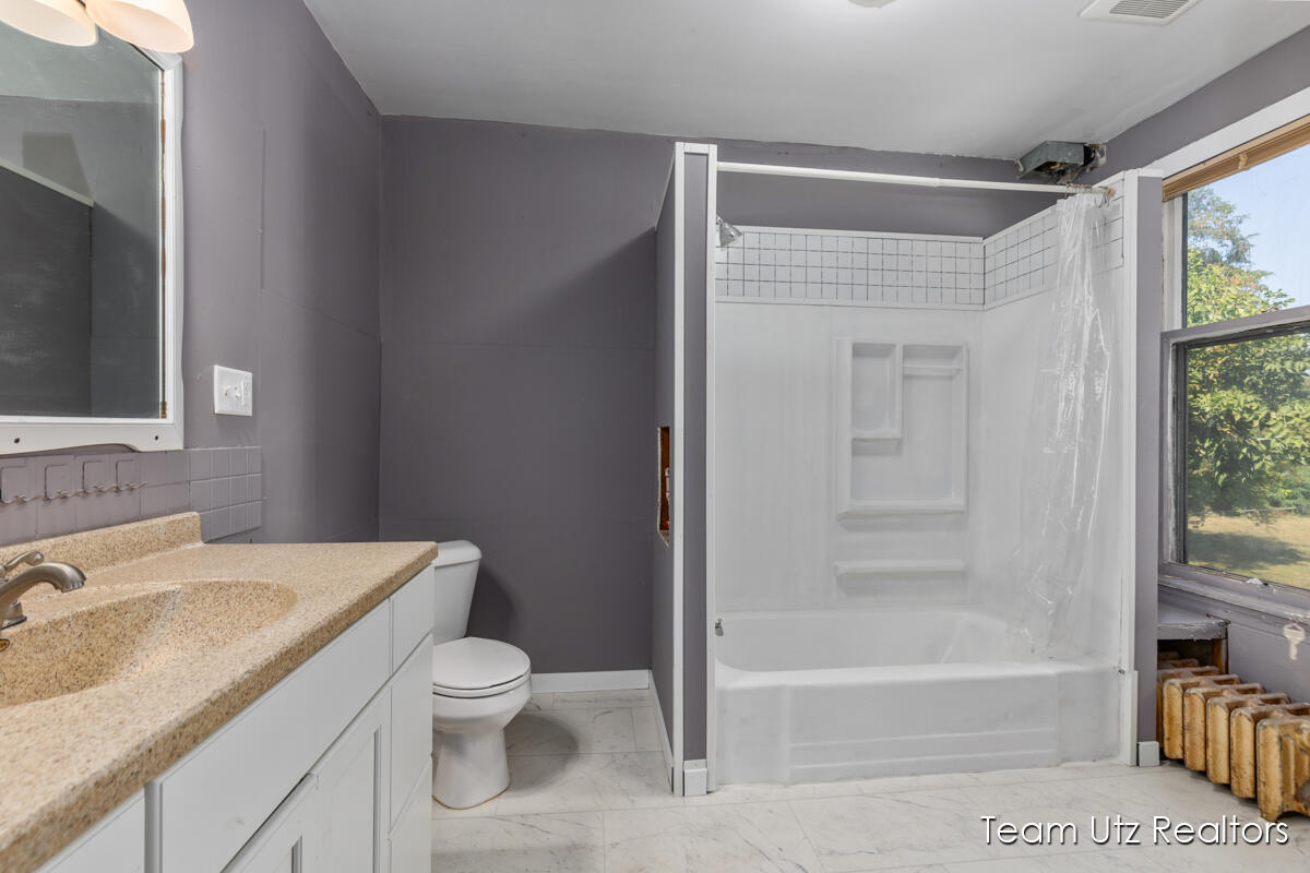 917 Jefferson Avenue SE Grand Rapids MI 49507