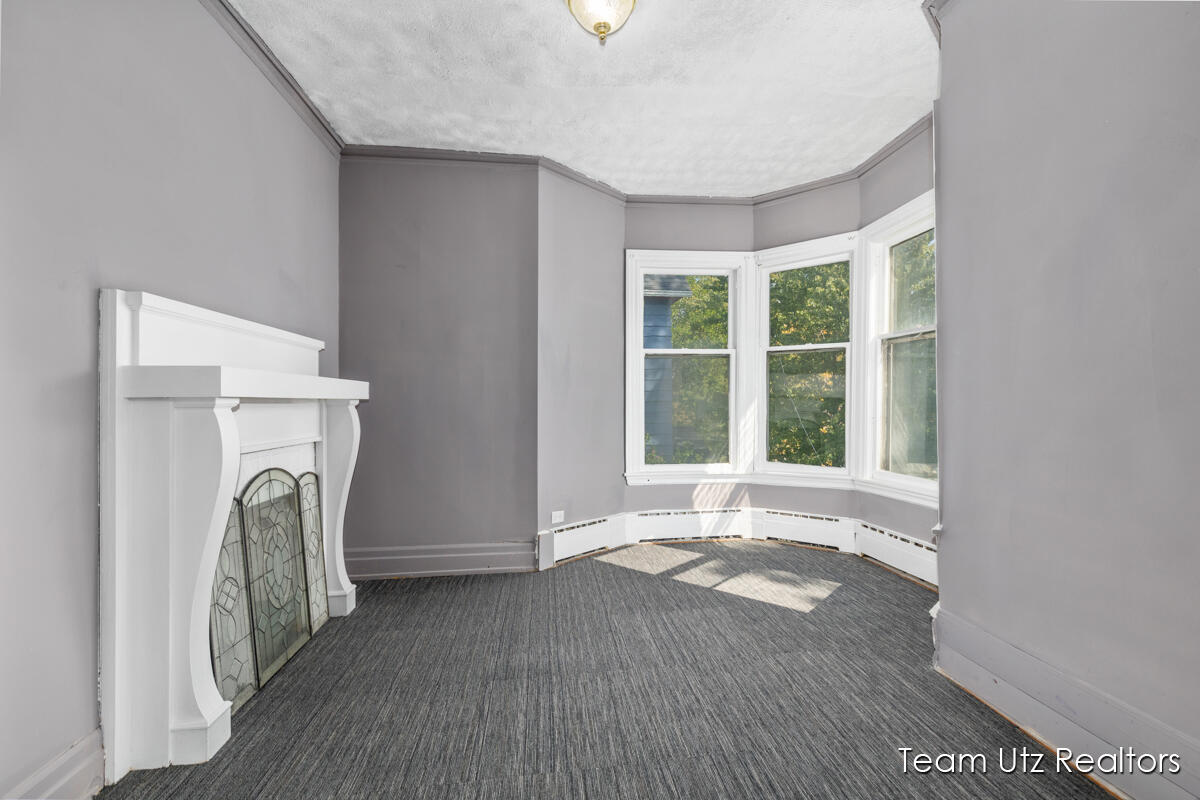 917 Jefferson Avenue SE Grand Rapids MI 49507