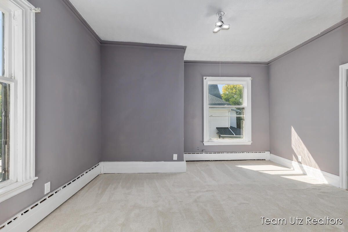 917 Jefferson Avenue SE Grand Rapids MI 49507