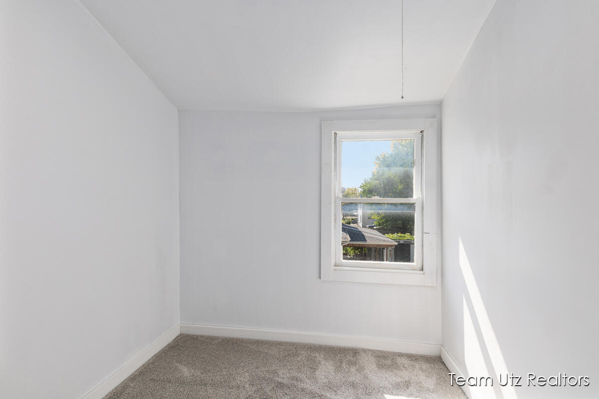 917 Jefferson Avenue SE Grand Rapids MI 49507