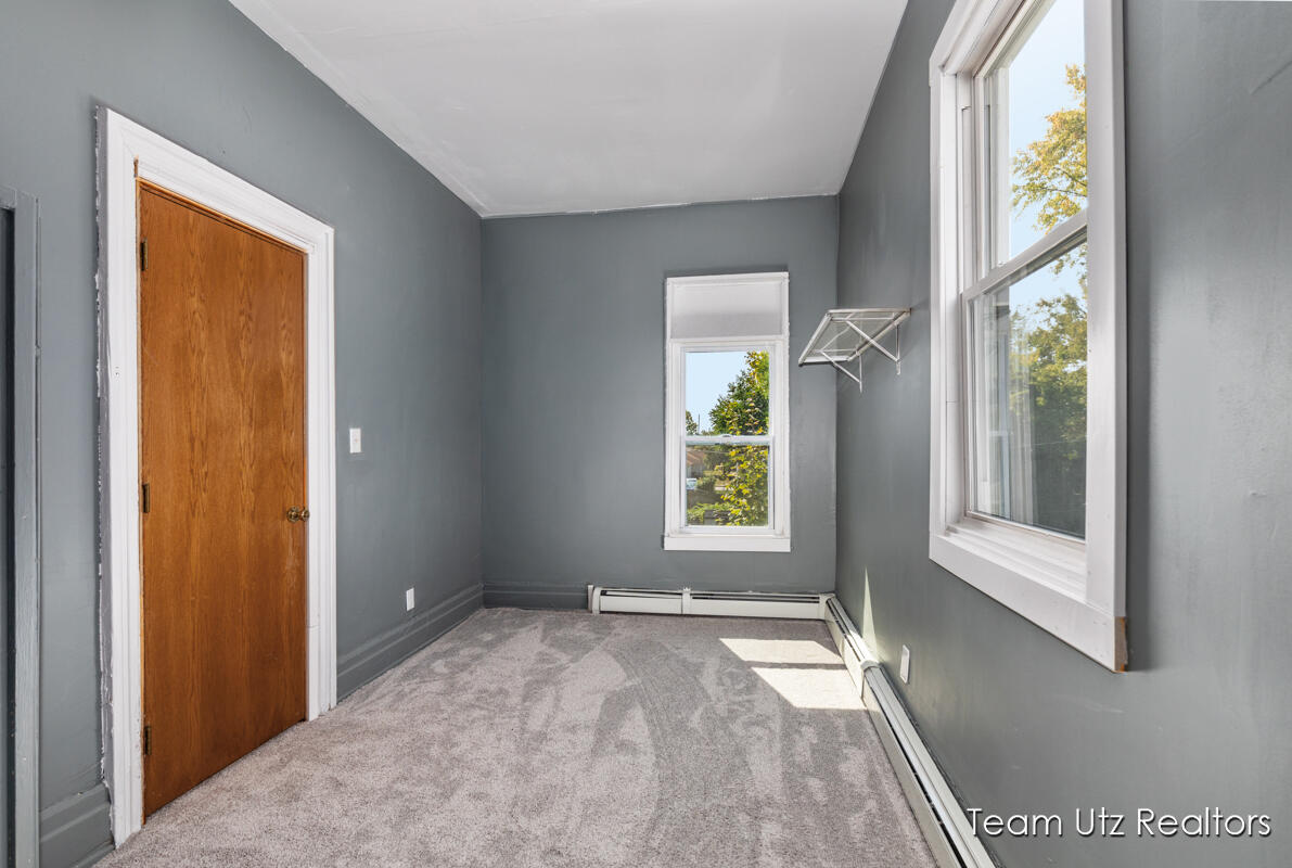 917 Jefferson Avenue SE Grand Rapids MI 49507