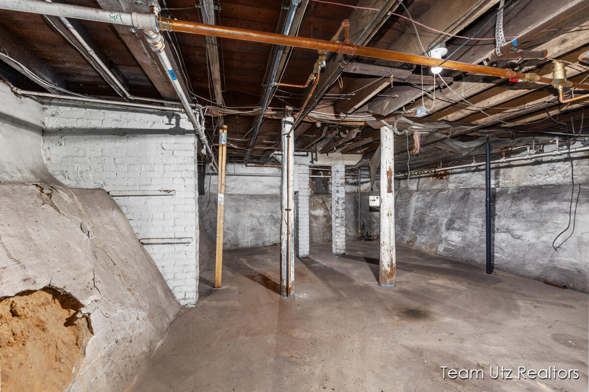 917 Jefferson Avenue SE Grand Rapids MI 49507