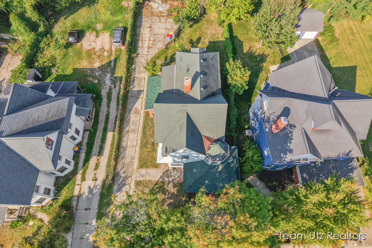 917 Jefferson Avenue SE Grand Rapids MI 49507