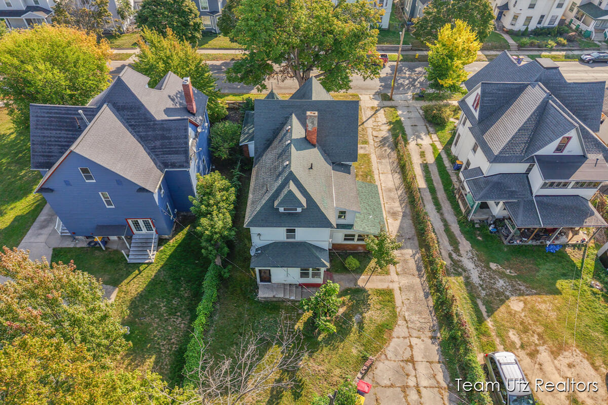 917 Jefferson Avenue SE Grand Rapids MI 49507