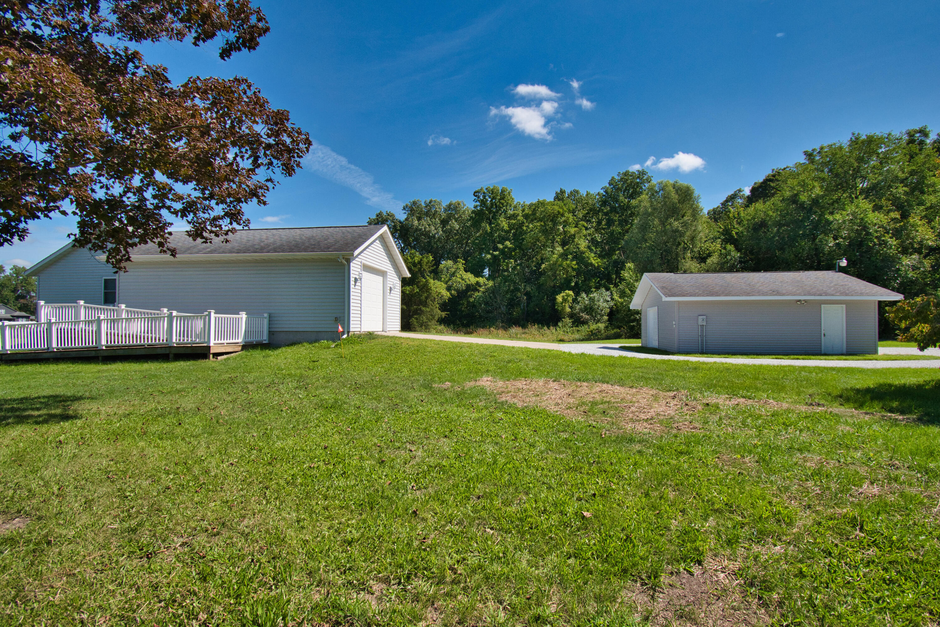 22244 Us-12 Edwardsburg MI 49112
