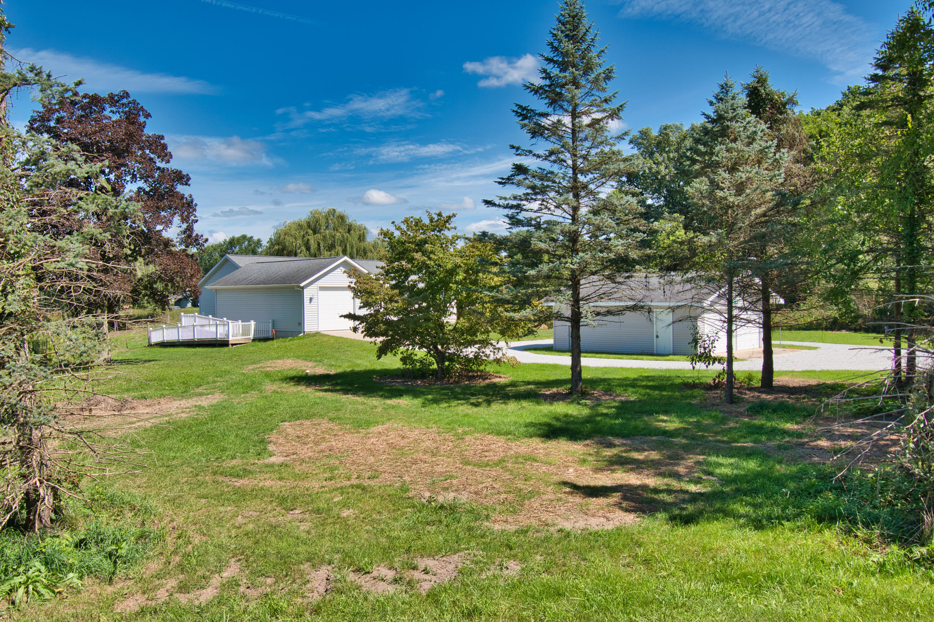 22244 Us-12 Edwardsburg MI 49112