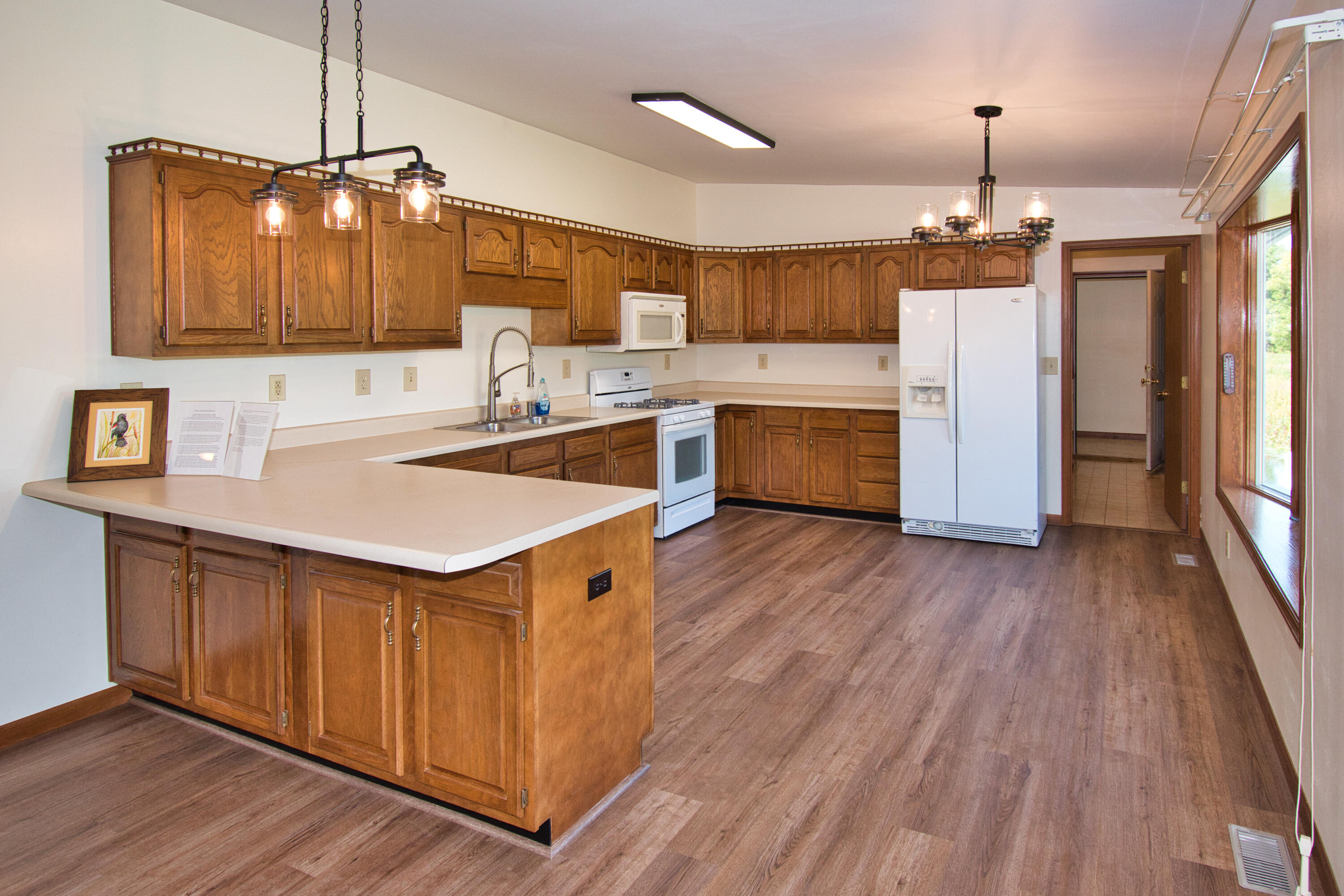 22244 Us-12 Edwardsburg MI 49112