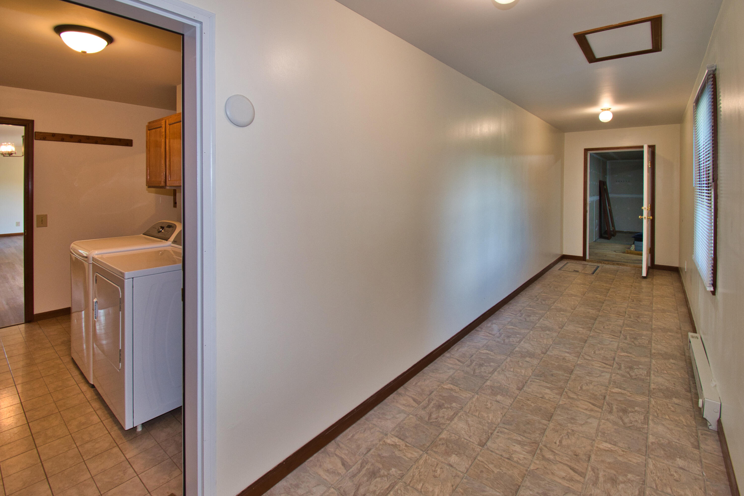 22244 Us-12 Edwardsburg MI 49112
