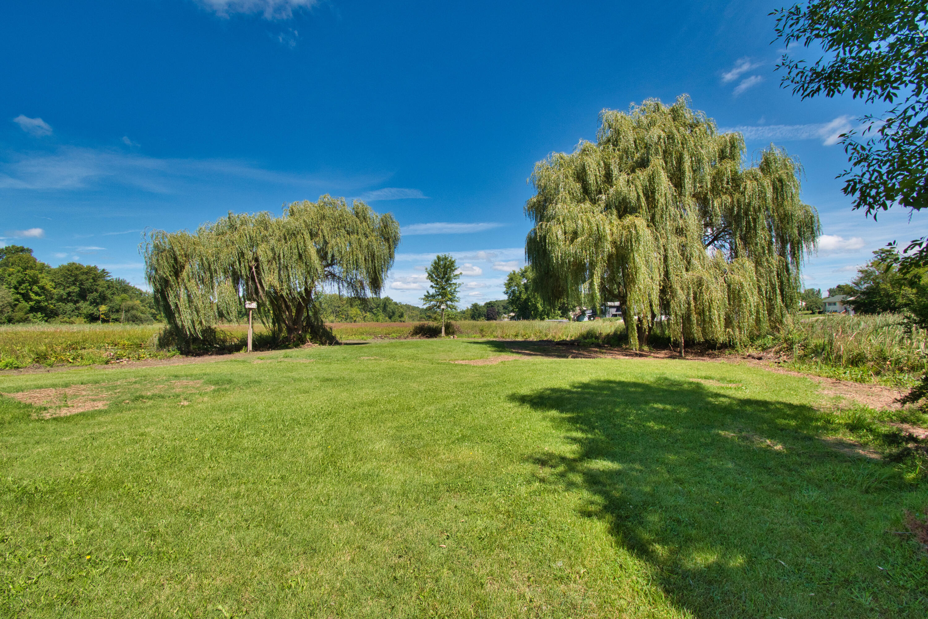 22244 Us-12 Edwardsburg MI 49112