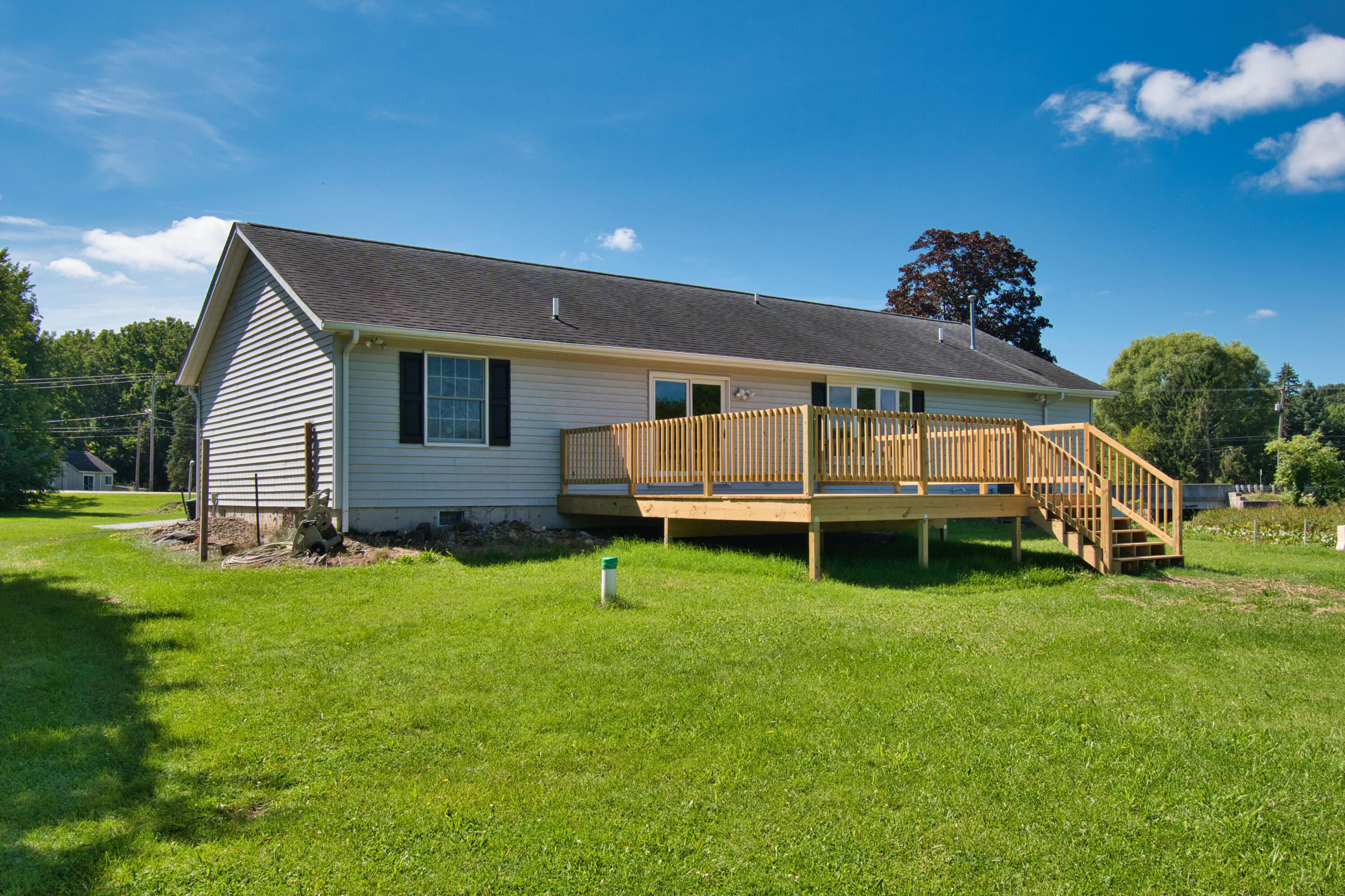 22244 Us-12 Edwardsburg MI 49112