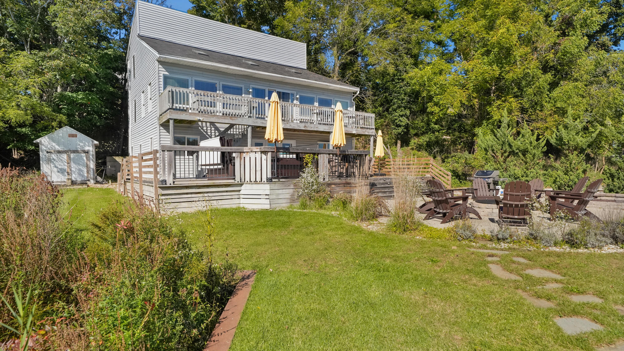 89 Water Street Douglas MI 49406