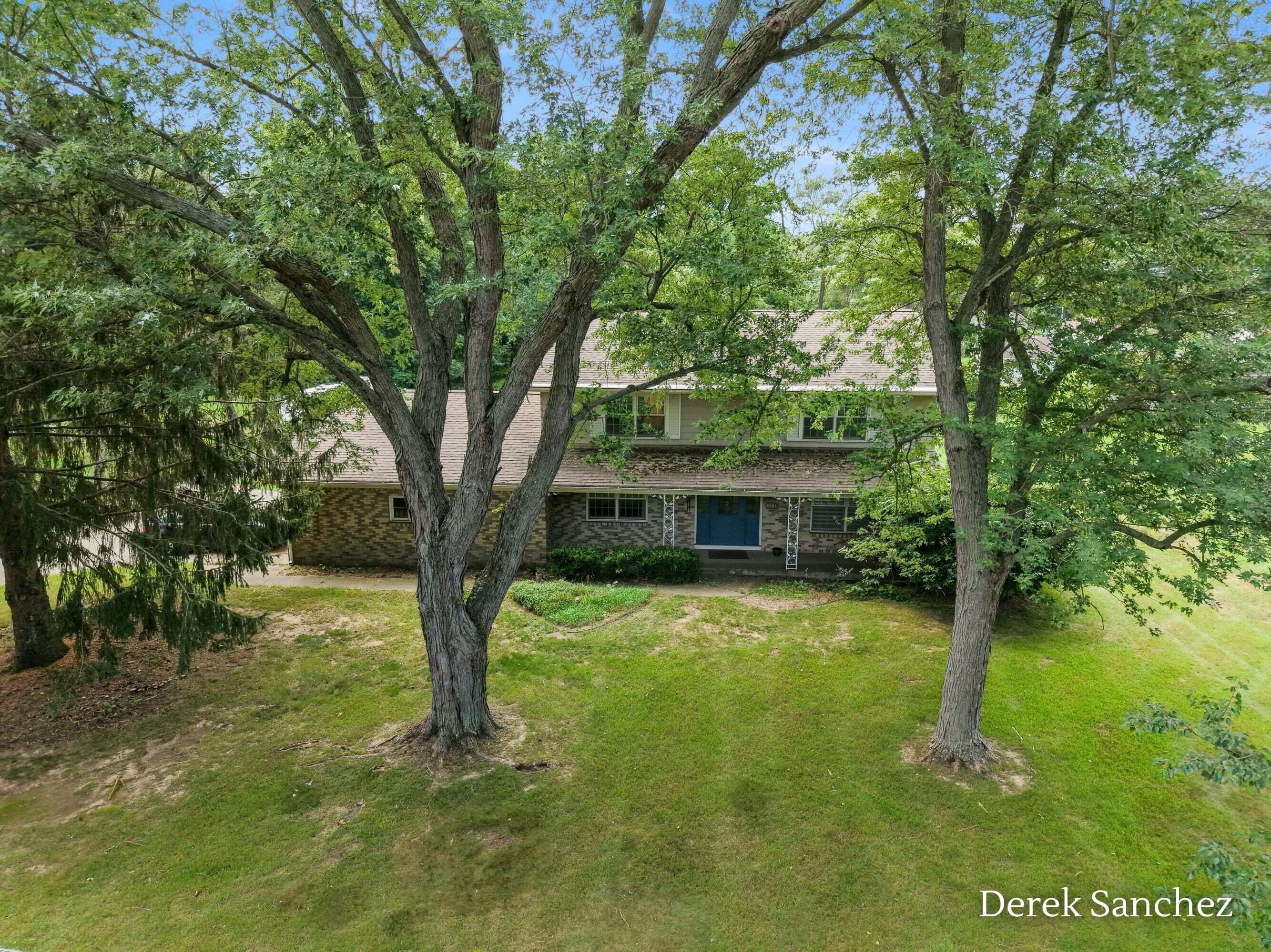 4674 Fennessy Street SW Grand Rapids MI 49534