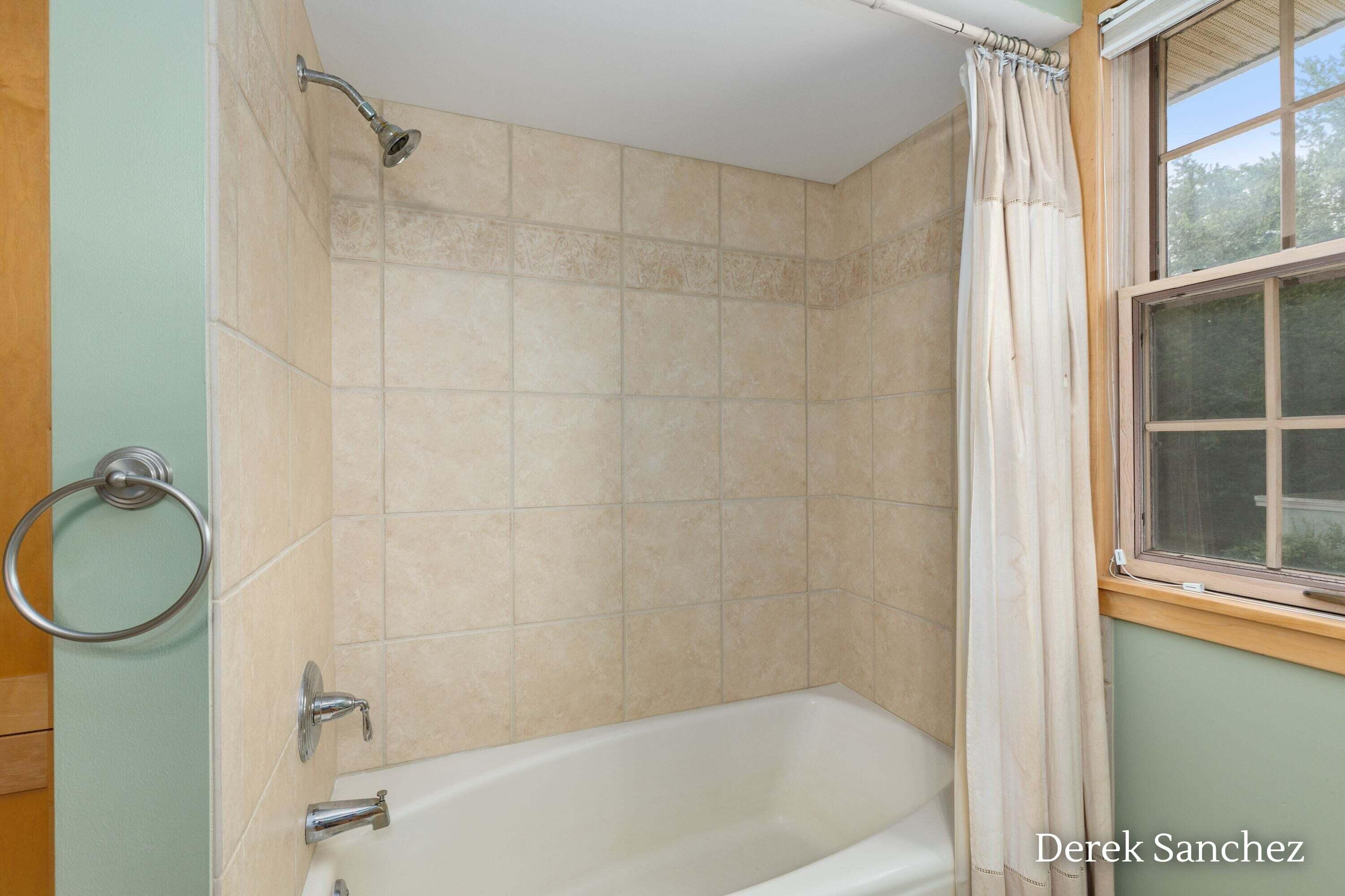 4674 Fennessy Street SW Grand Rapids MI 49534