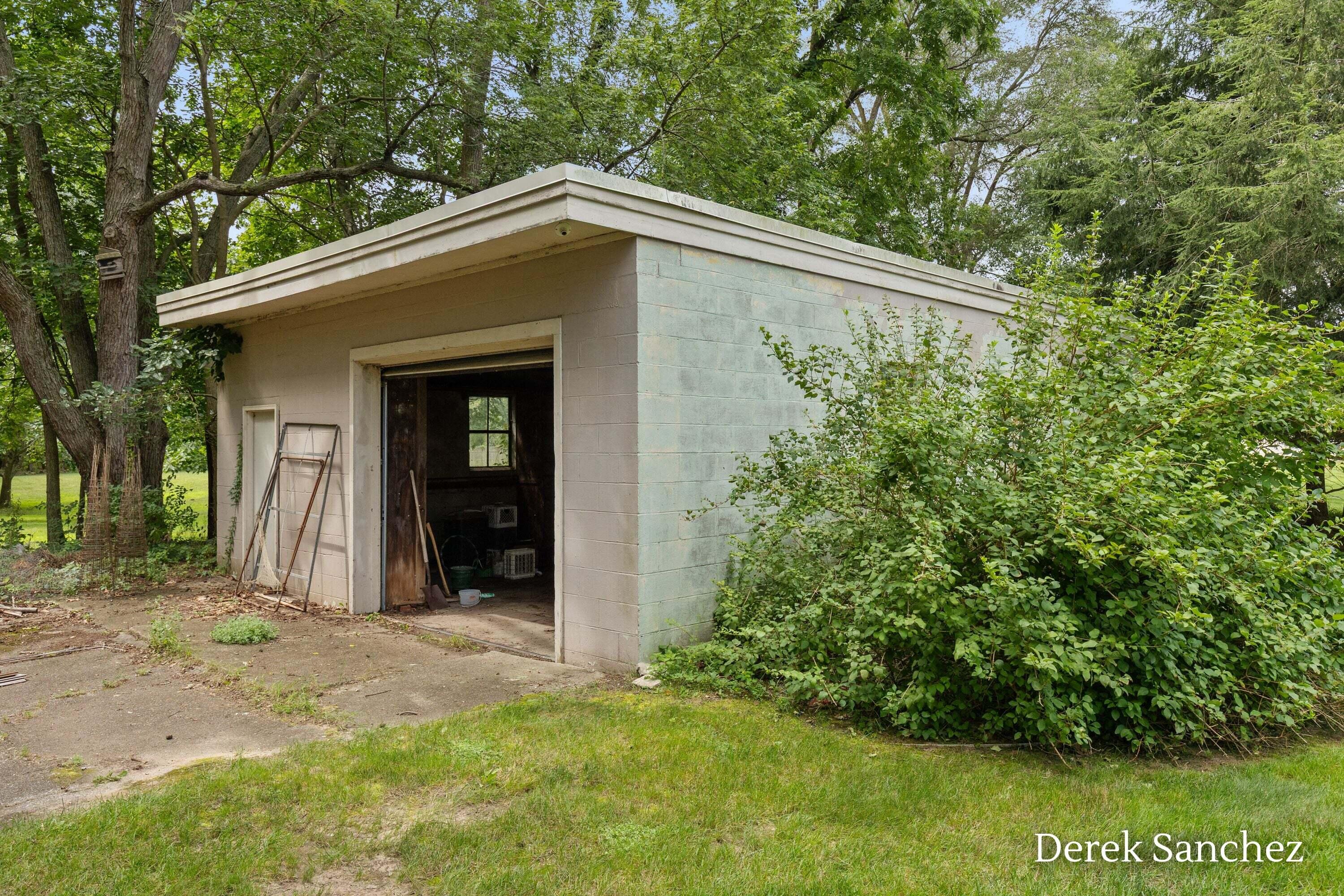 4674 Fennessy Street SW Grand Rapids MI 49534
