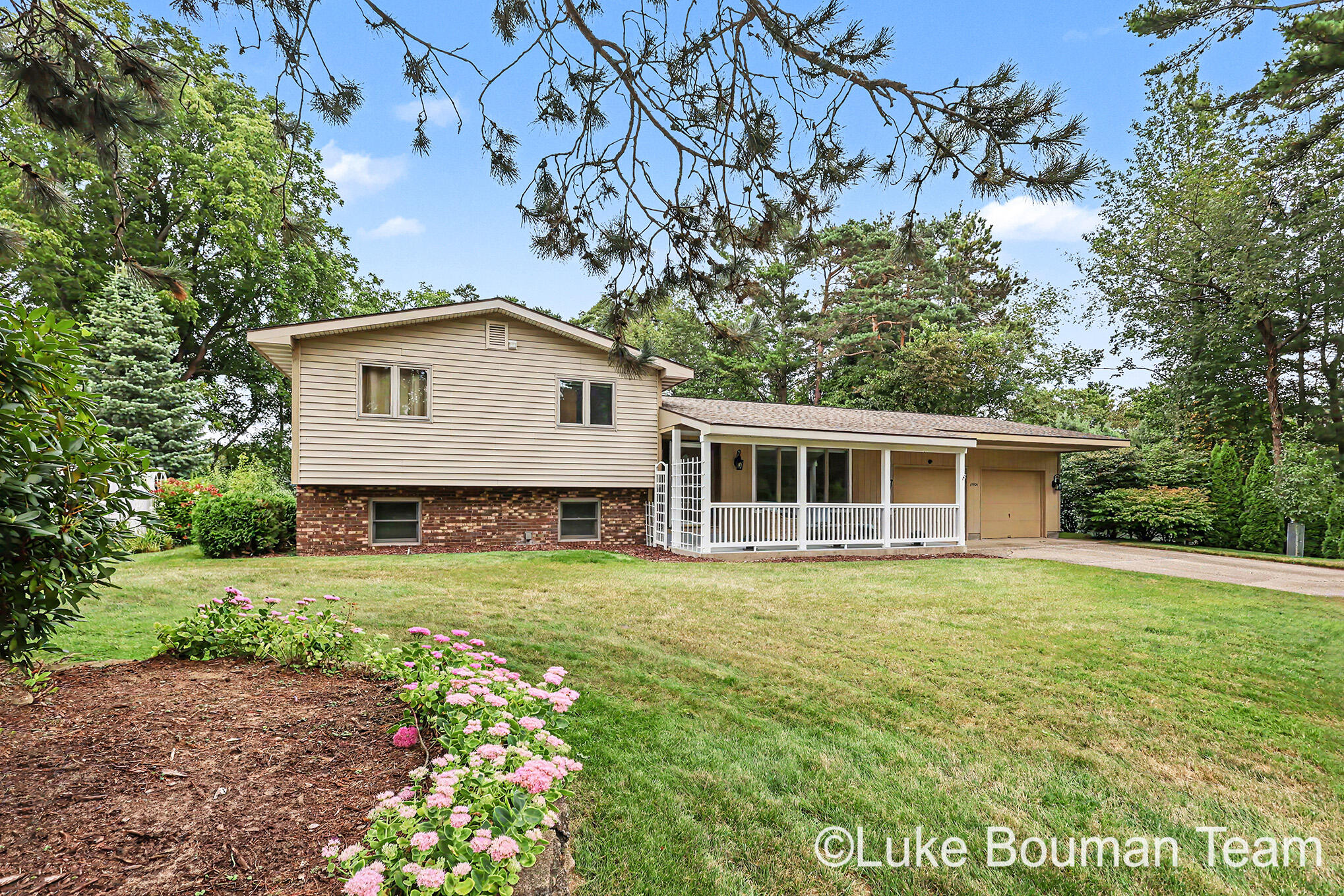 17521 Whippoorwill Drive Grand Haven MI 49417