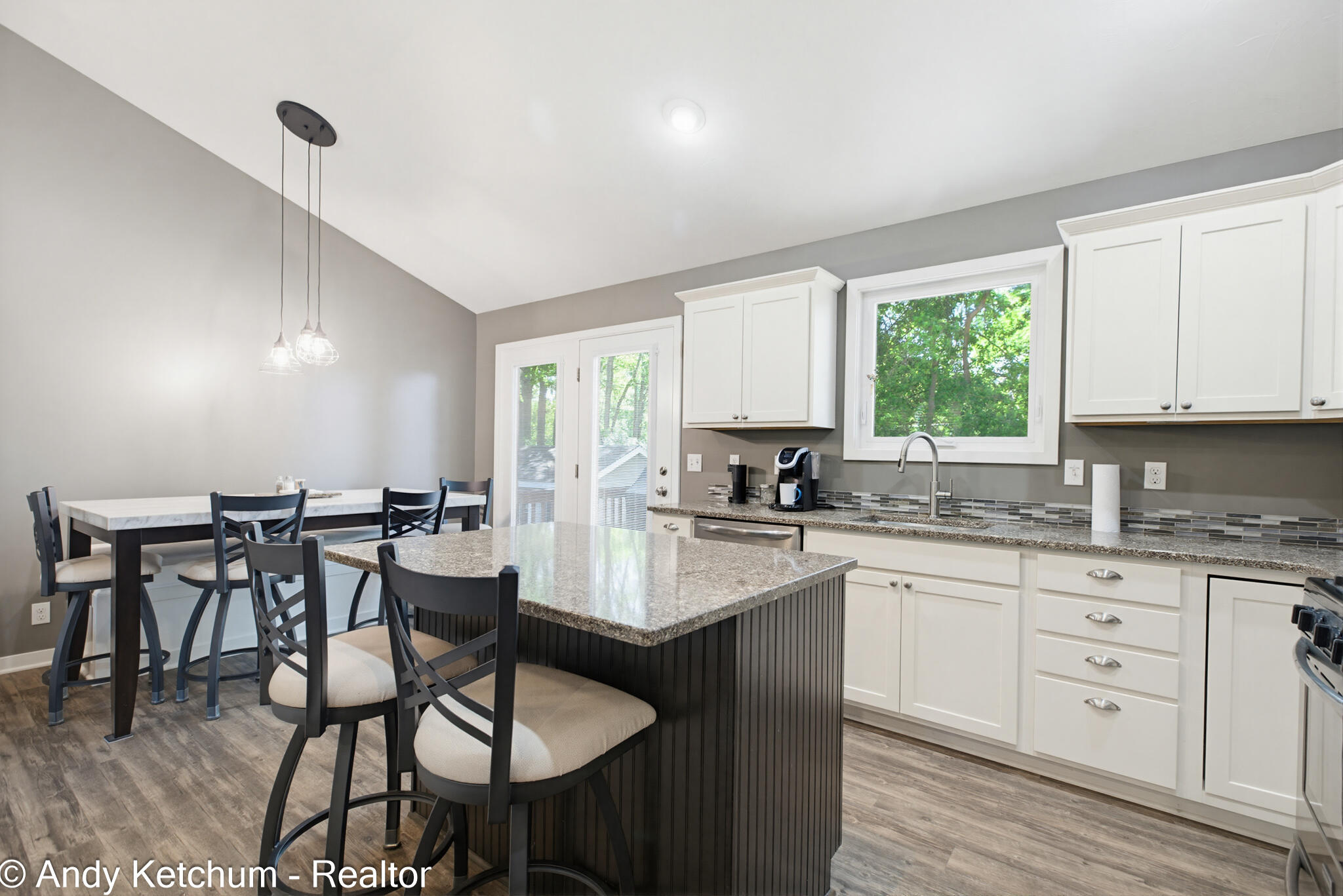 404 3rd Avenue Holland MI 49424